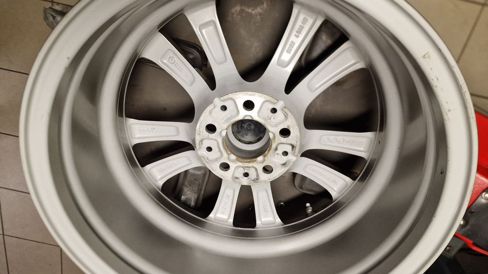 Oryginalne Felgi BMW 5x112 7.5J 17" ET 27 4szt