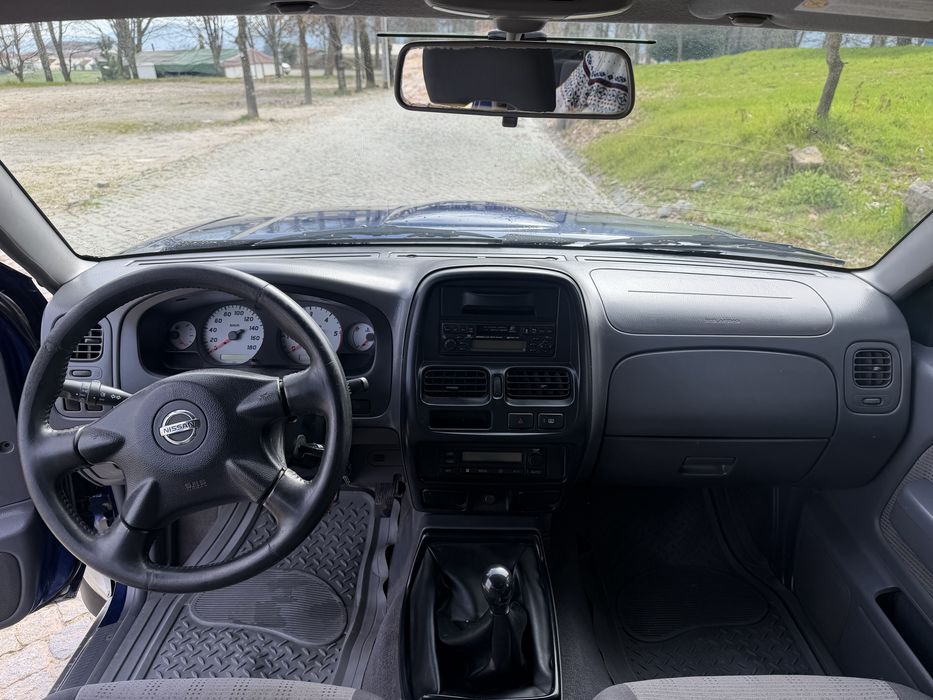 Nissan Navara 4x2 2003