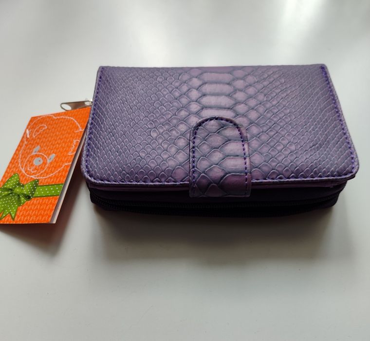 Продам кошелек кожаный