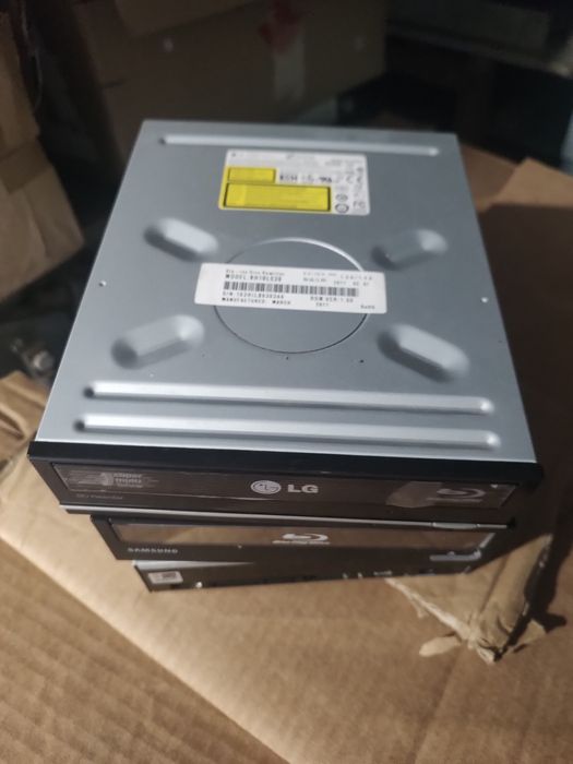 Оптичні приводи DVD-RW,  Blue-Rey