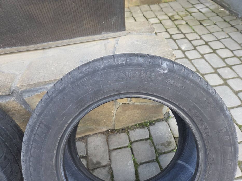 Шини MICHELIN R16 215/60- літо