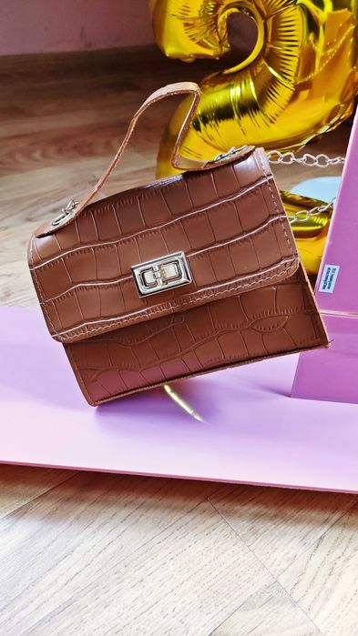 Torebka damska listonoszka na ramię brązowa #retro – Prezent na Święta