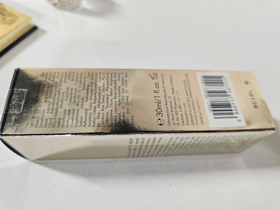 Podkład do twarzy Dr Irena Eris