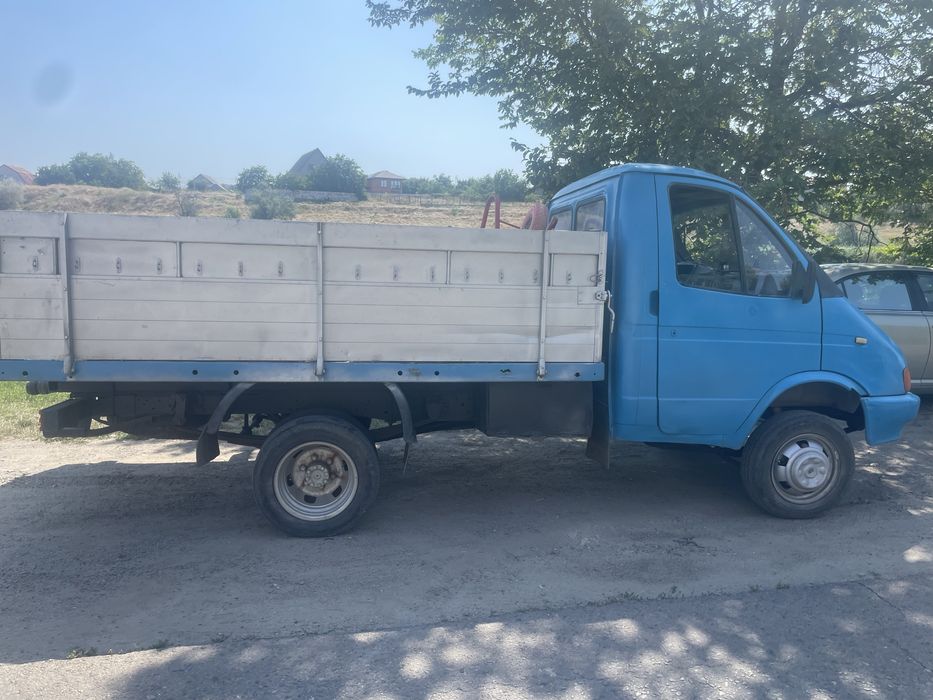Продам газель  3302