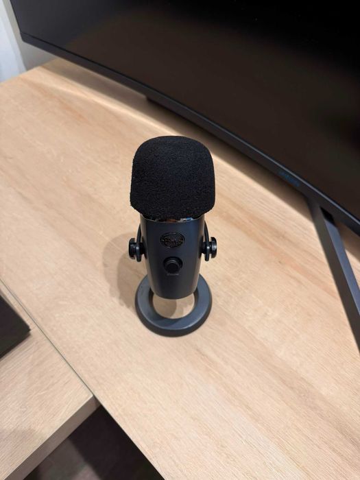 Microfone Logitech Blue Yeti Nano
