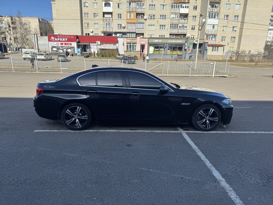 Bmw 5  f10 528i x drive