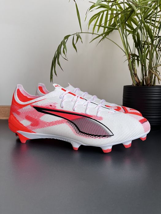 Puma Ultra 5 Ultimate оригінал бутси розмір 42-42.5-43 нові 108159-01