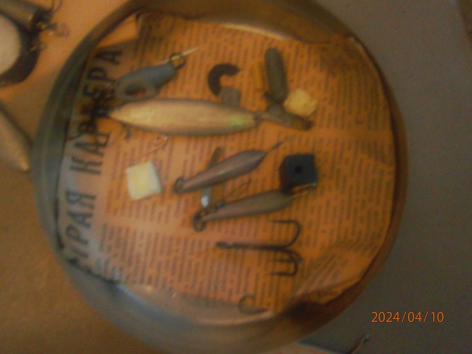 удочки для рыбалки.