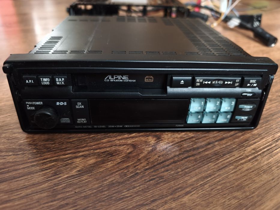 Radioodtwarzacz Alpine 7294R , vintage
