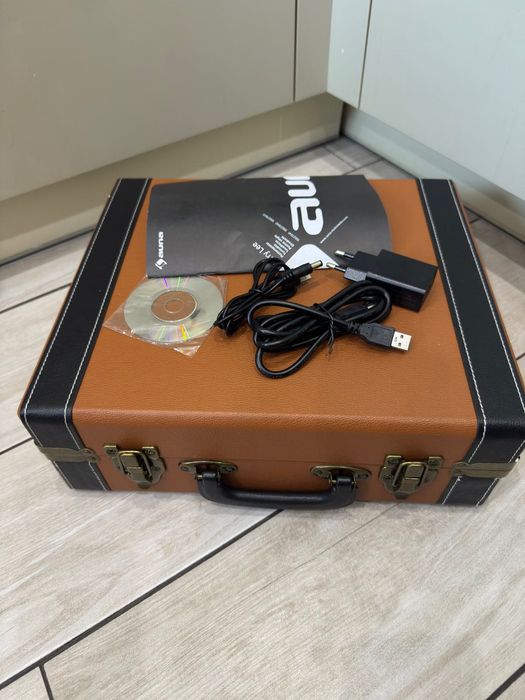 Виниловый проигрыватель Jerry Lee (нiмеччина)