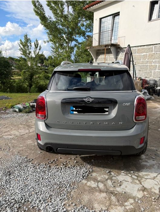 MINI COUNTRY Man one auto
