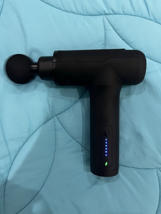 Pistola de massagens nova