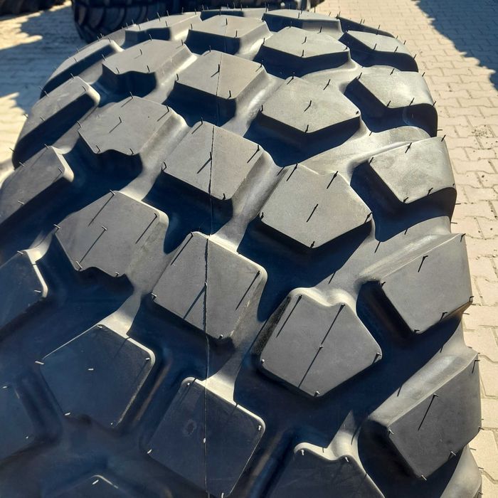 Opona 560/60R22.5 PT-Haul 165d/162e TL Petlas