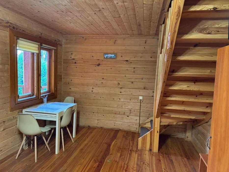 Продаж комплексу котеджів у центрі Східниці