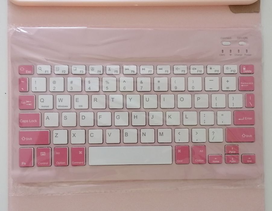 Case/Keyboard for iPod466175530601041922