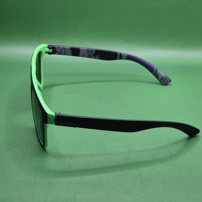 Okulary przeciwsłoneczne polaryzacyjne zielone lustrzanki +Etui Gratis