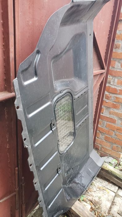 Перегородка салона FORD TRANSIT CONNECT 2013г.в.