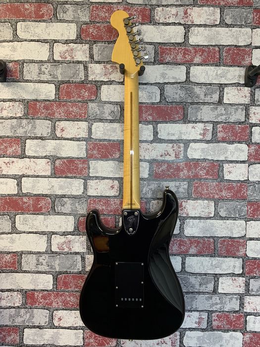 Електрогітара Fender JAPAN STRATOCASTER