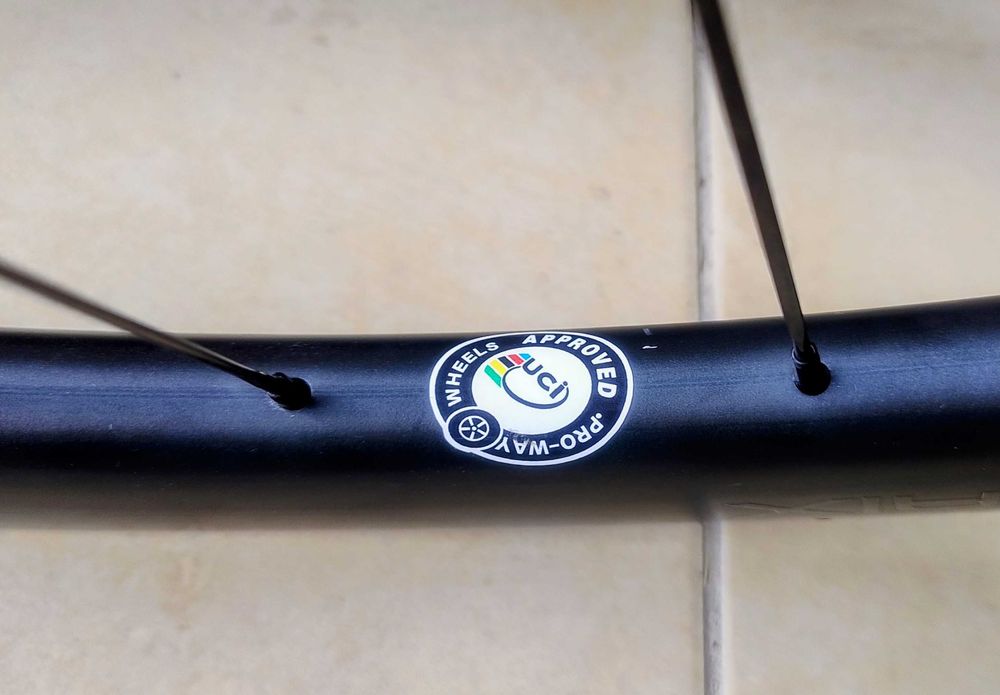 Koła karbonowe PRO-WAY Roubaix Black 50mm Disc Tubeless DT 350