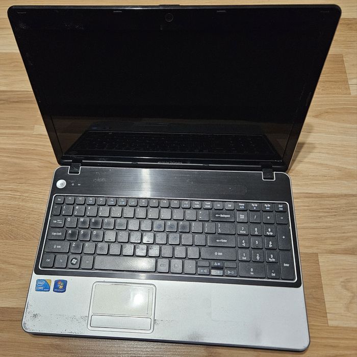 Acer Emachines E730 I5 580m 8GB 120GB ssd win 10 + ładowarka