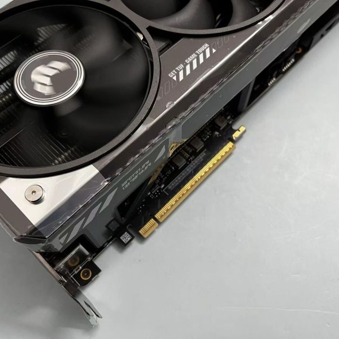 Відеокарта ASUS TUF Gaming GeForce RTX 5090