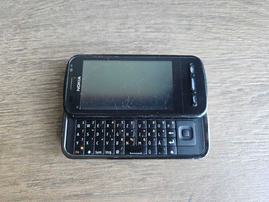 Nokia C6-00 sprawna
