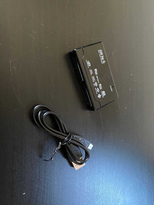 Leitor de Cartões de Memória