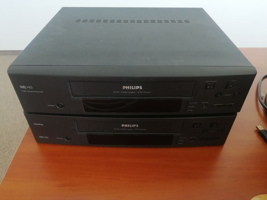 Magnetowid PHILIPS VR451/59 i VR456/58