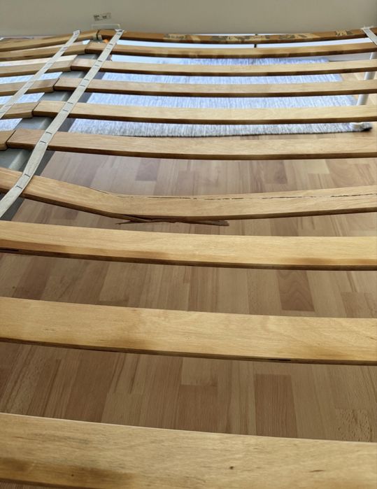 Cama de casal 160cm + estrado