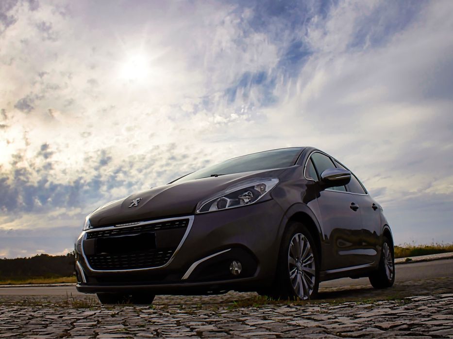Peugeot 208 1.2 Puretech, 82 cvs , 124 000 kms