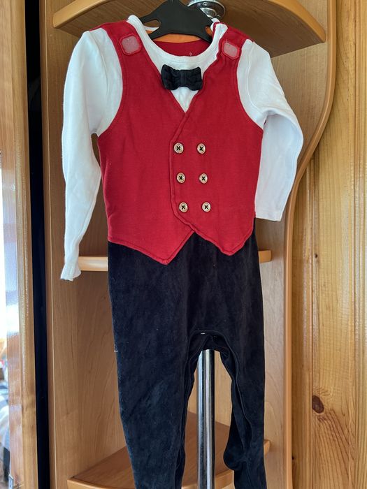 Нарядний костюм на  пів рочку!