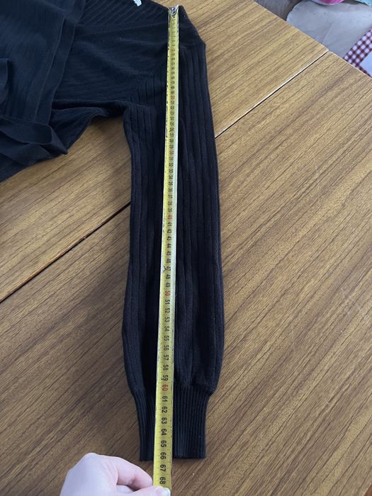 Гарна кофта жіноча