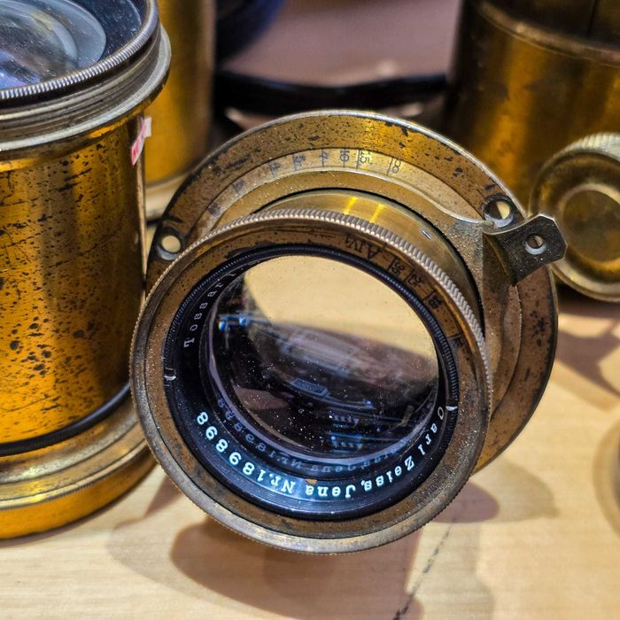 Lente Vintage Carl Zeiss Jena DRP Tessar 21cm f/6.3 em Latão