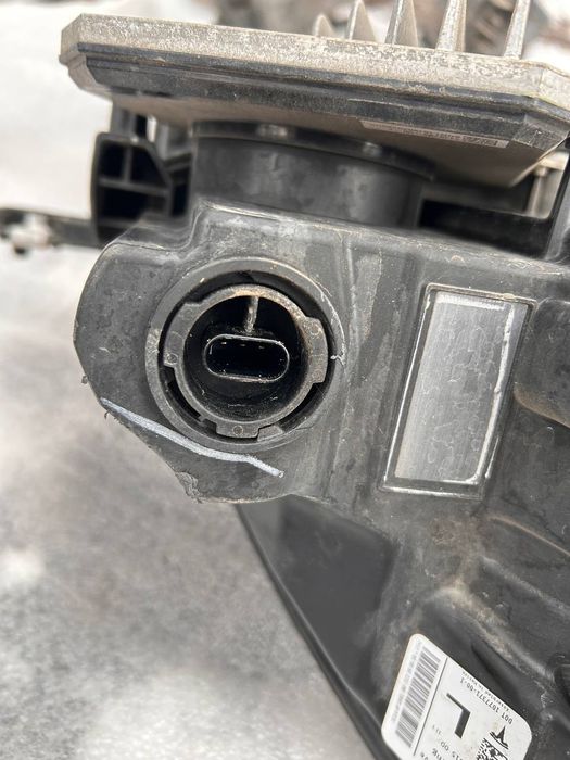 Фара Tesla Model 3 2018