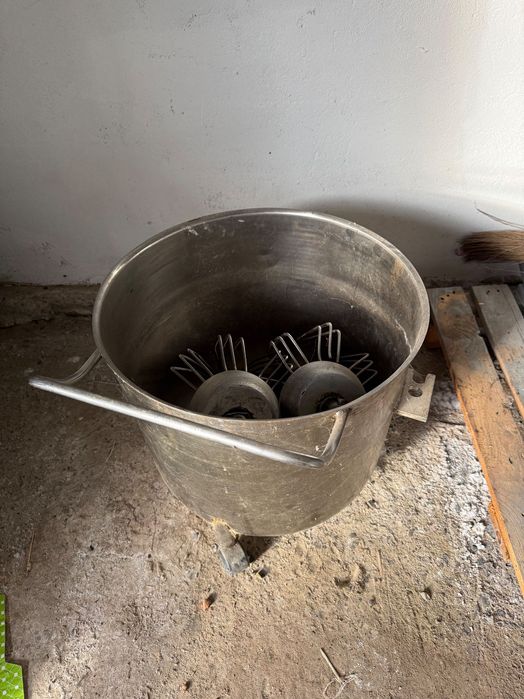 Міксер планетарний мву 60 на запчастини або цілим діжа  тістоміс