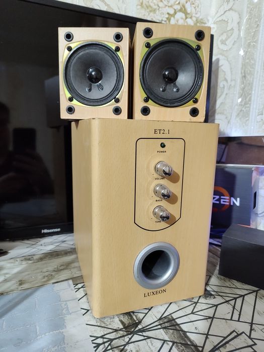 Колонки 2.1 Luxeon