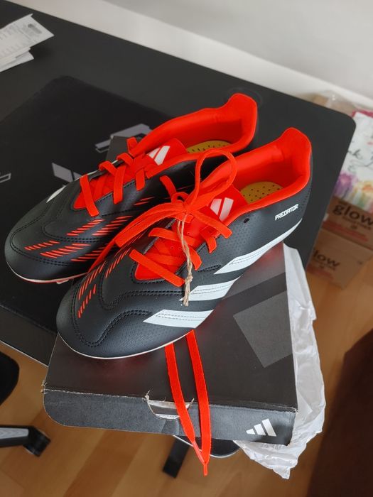 Korki adidas predator