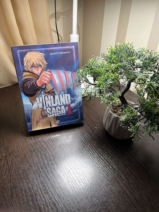 Книга-манга «Vinland Saga» 1-5 томів Макото Юкімура б/у