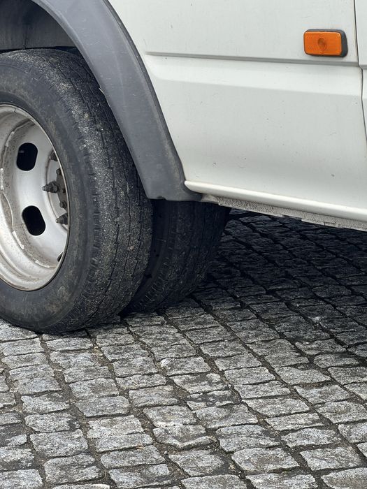 Ford Transit 2005 2.4TDCi – Rodado Duplo – 194 mil km