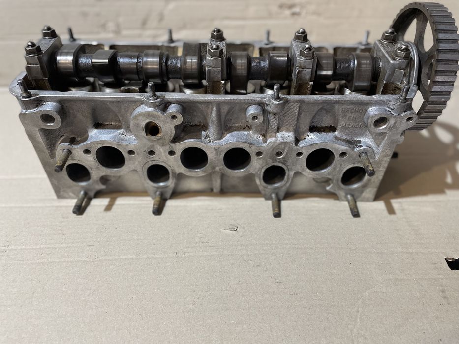 Головка блока цилиндров ГБЦ Audi 80, VW Passat B3 B4 Golf Vento Caddy Jetta, Seat Cordoba Ibiza Toledo 1.6 1.8 2.0 8V