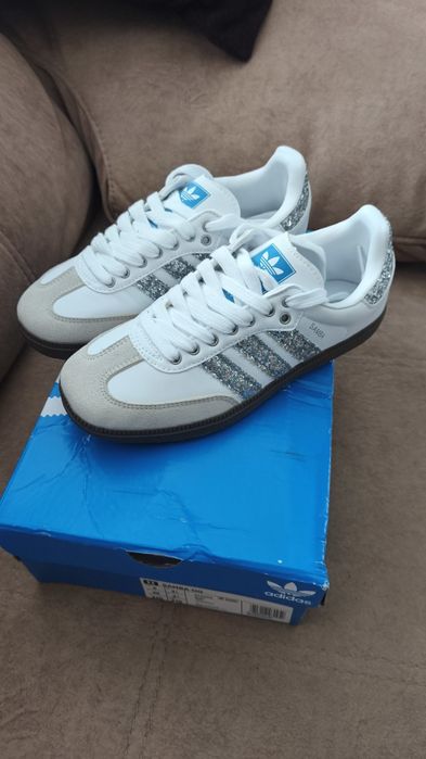 Adidas samba prateado