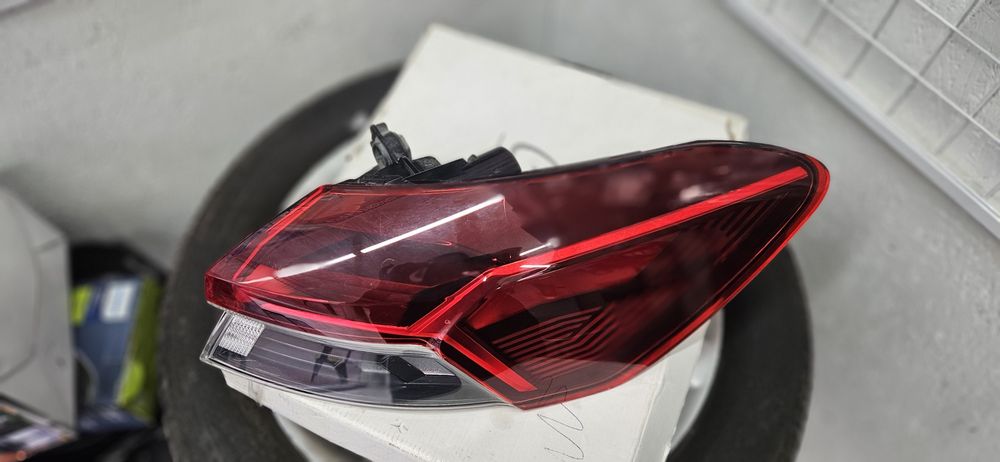 Задній стоп Audi Q4 E tron