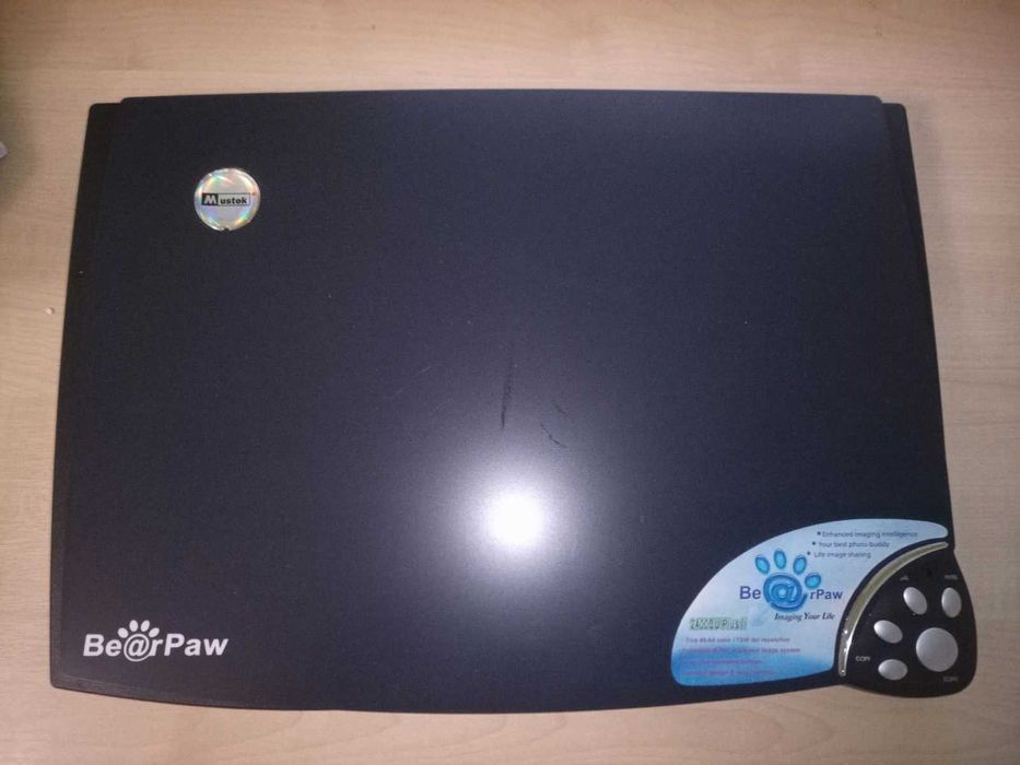 Абсолютно новий сканер Mustek Bear Paw 2400 CU Plus II