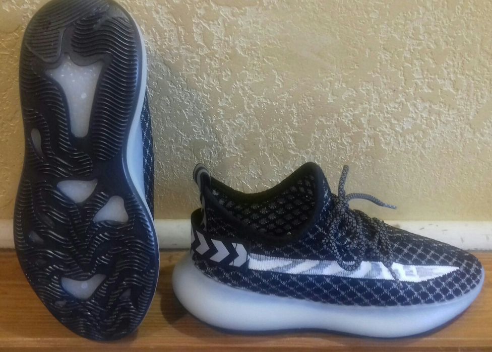 Кроссовки  Yeezy boost 350 рефлективные
