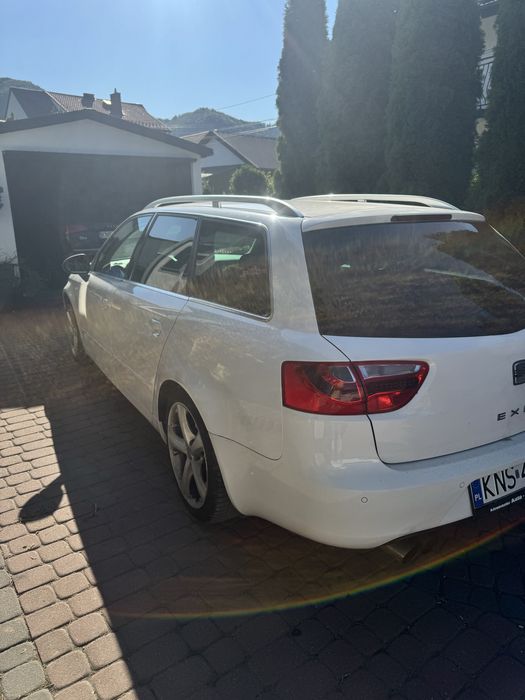 Seat exeo 2012r , benzyna
