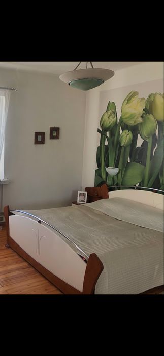 Łóżko sypialniane