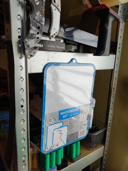 Tablica suchościeralna z magnesem biała mała mini 19 x 28cm marker