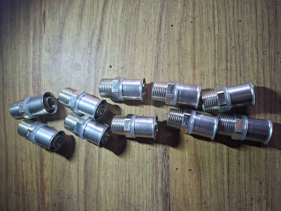 Kształtki złączki CO kolana pex  Maincor fi 1/2 3/4"