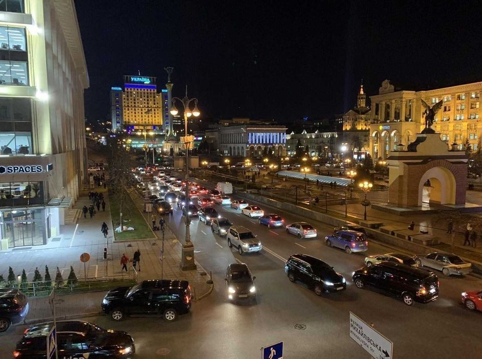 Подобовий та довгостроковий хостел біля метро Хрещатик