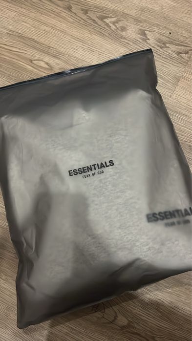 Essentials Fear of God Light Oatmeal XS